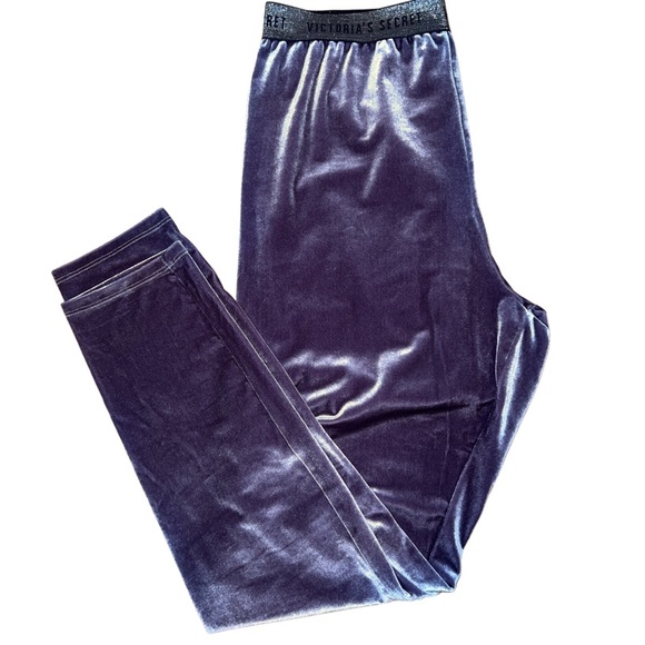 Victoria’s Secret Velvet Leggings - Picture 3 of 9